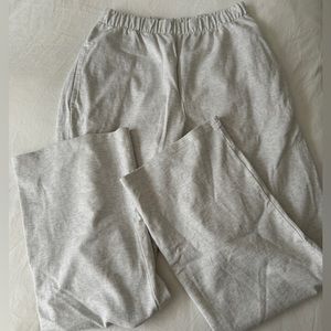 Brandy Melville wide leg sweatpants